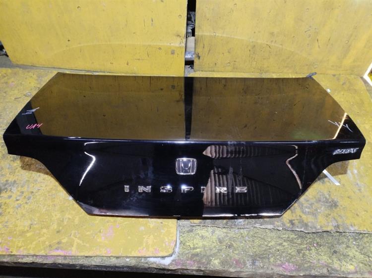 Крышка багажника Хонда Инспаер в Назрани 710301